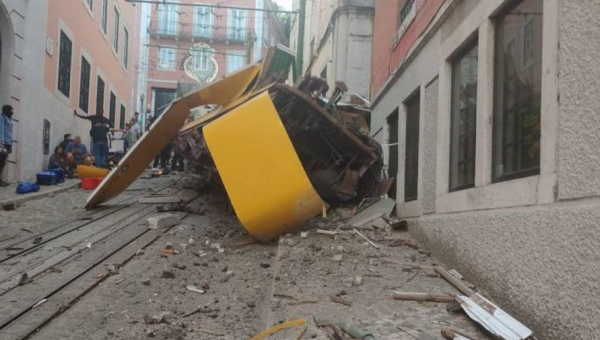 Descarrilamiento de funicular en Lisboa, Portugal, deja 15 muertos