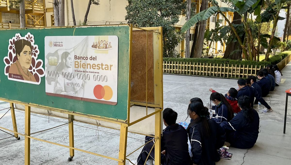 Inicia registro Beca Rita Cetina 2025 para estudiantes de secundaria 