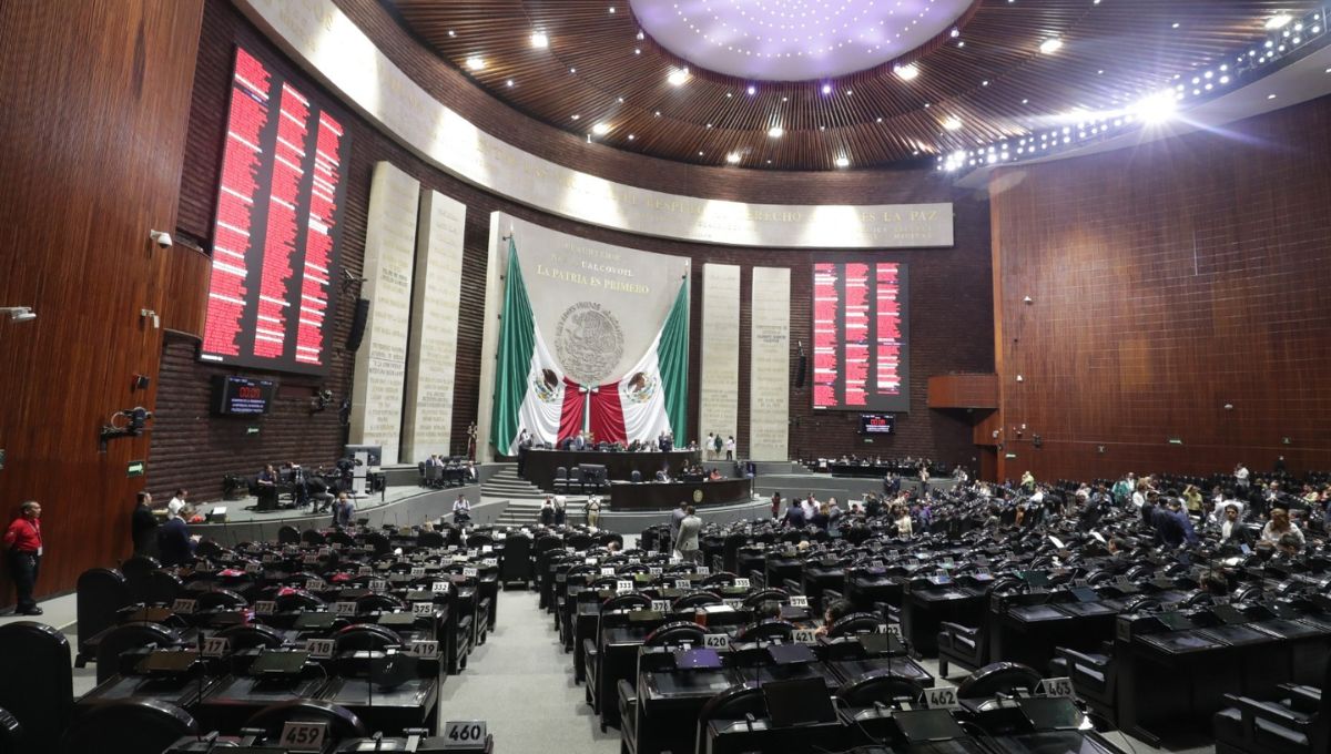 Diputados aprueban Ley del IEPS; alza de impuestos a refrescos, cigarros, apuestas y videojuegos