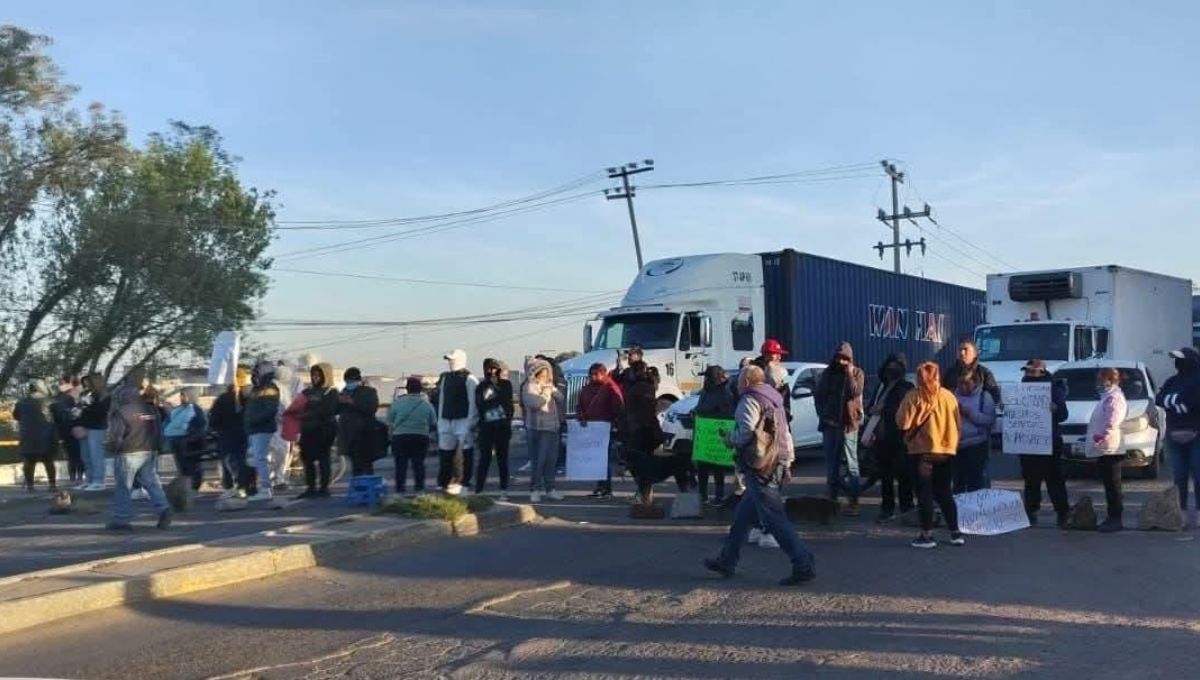 Bloqueo de piperos en Edomex provoca afectaciones viales