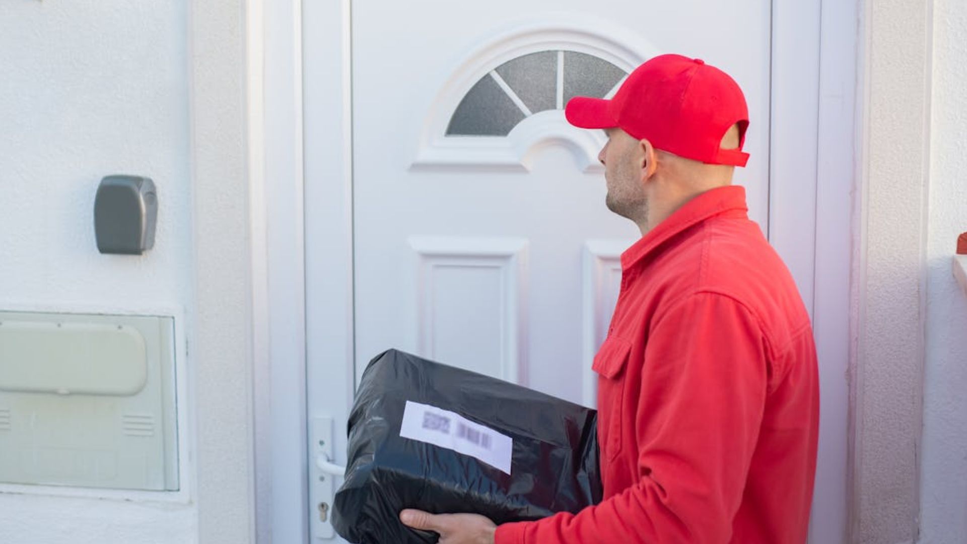 SSC-CDMX alerta por “Falso Repartidor”, nueva modalidad de robo