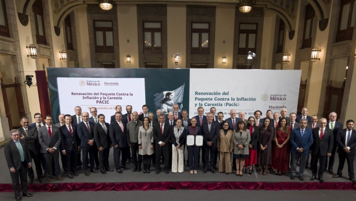 Sheinbaum y empresarios firman renovación del Pacic para mantener la canasta básica en 910 pesos