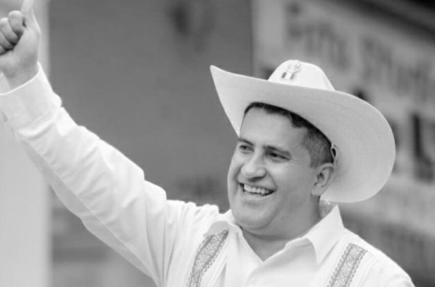 Detienen a escoltas de Carlos Manzo, alcalde de Uruapan asesinado