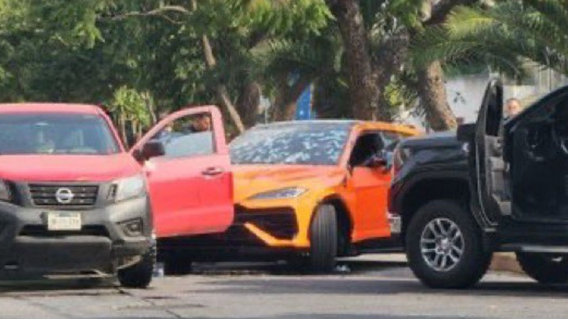 Más de 30 hombres armados atacan a empresario e hija en Zapopan