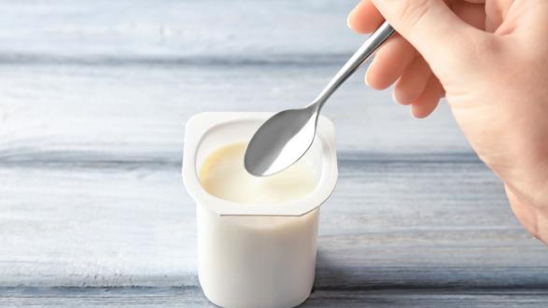 Profeco revela qué marcas de yogurt no cumplen con la norma oficial