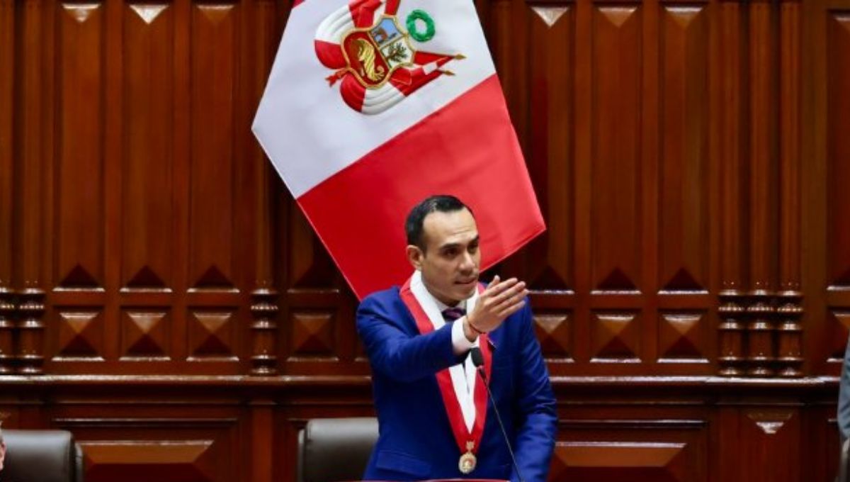 Congreso de Perú destituye al presidente José Jerí 