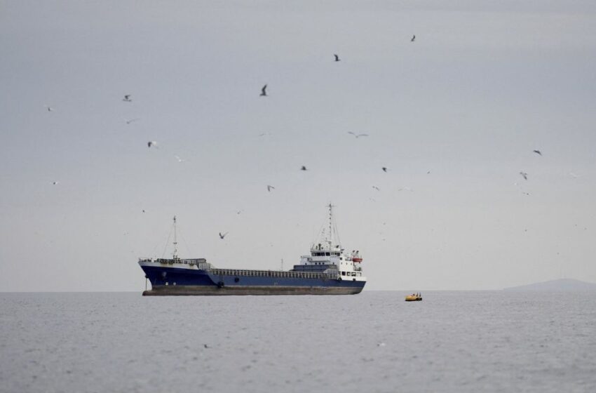 Estrecho de Ormuz está completamente abierto: Irán