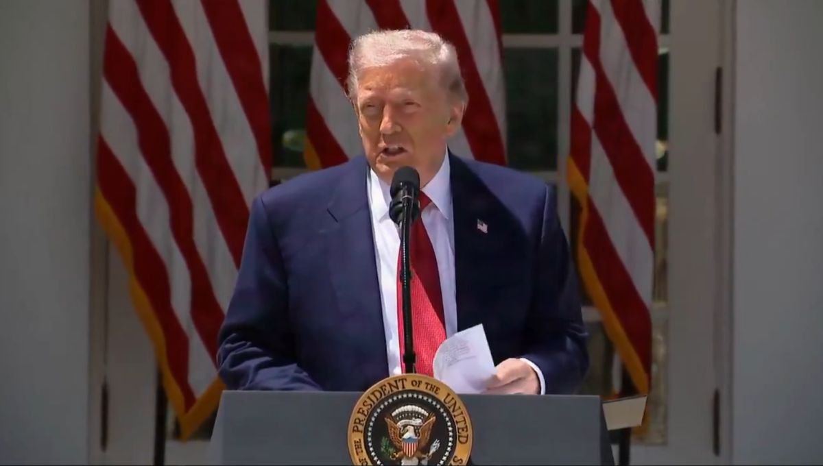 Donald Trump insiste en que los cárteles gobiernan México