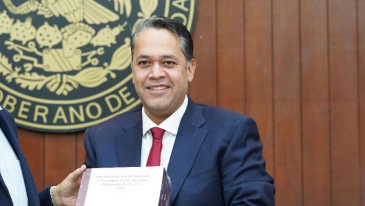 Enrique Díaz Vega, exsecretario de Finanzas de Sinaloa, se entrega en EU