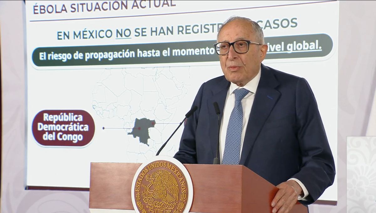 México anuncia medidas contra brote de ébola; pide reprogramar viajes desde estos países