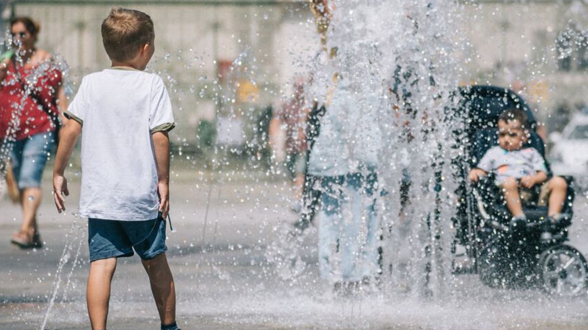 Ola de calor en Europa afecta a más de 100 millones de personas