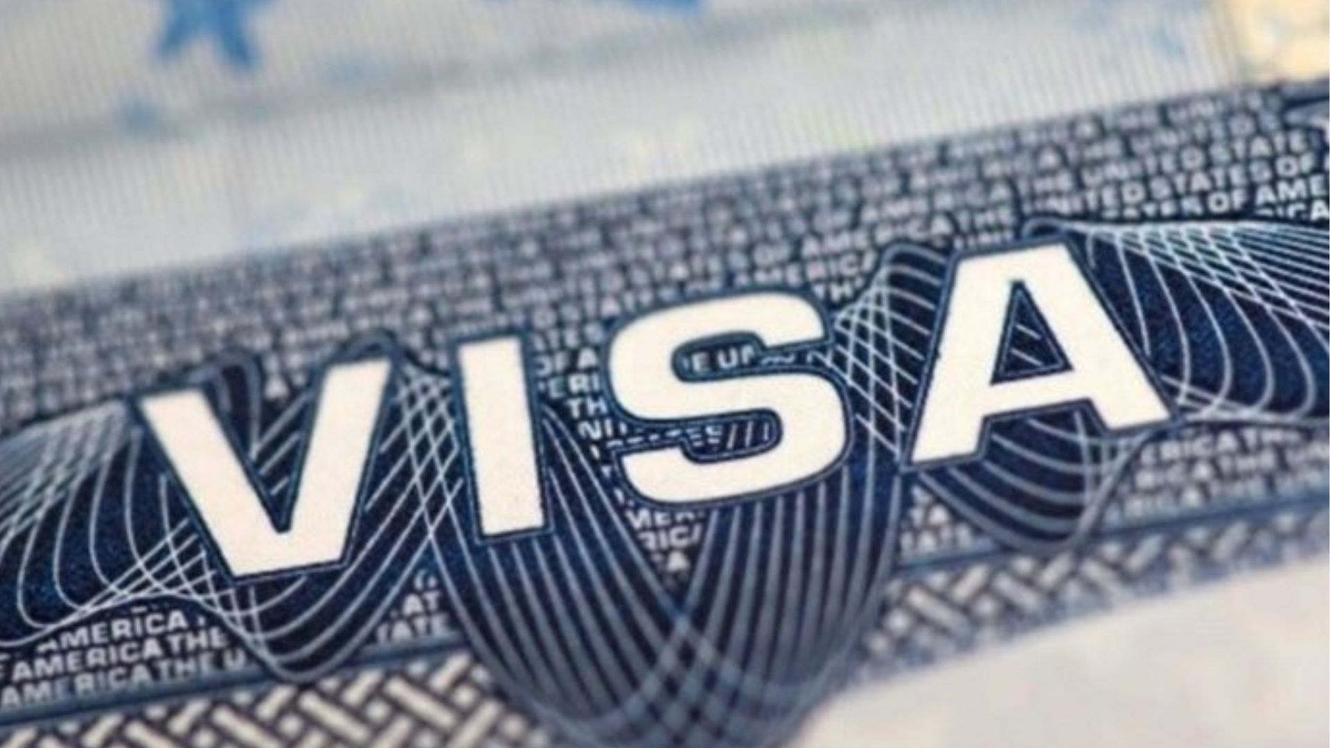 EU hace permanente requisito de fianzas para visas de 50 países